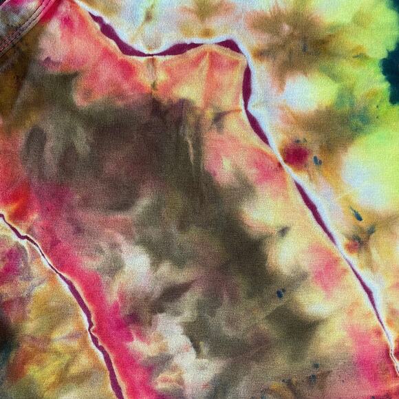 Women's Tie Dyed Tank Crop - Ice Dye Handmade - Funky Rainbow (Fitted XLarge) - Picture 4 of 11